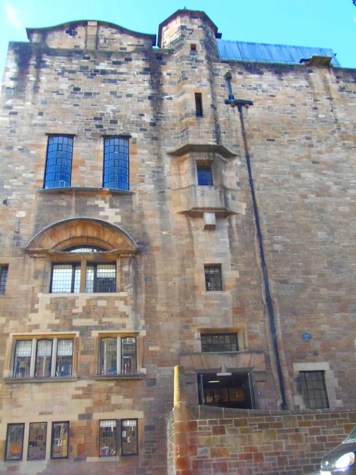 Façade est de Glasgow School or Art