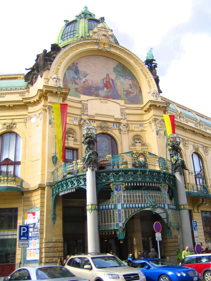 La Maison municipale à Prague.