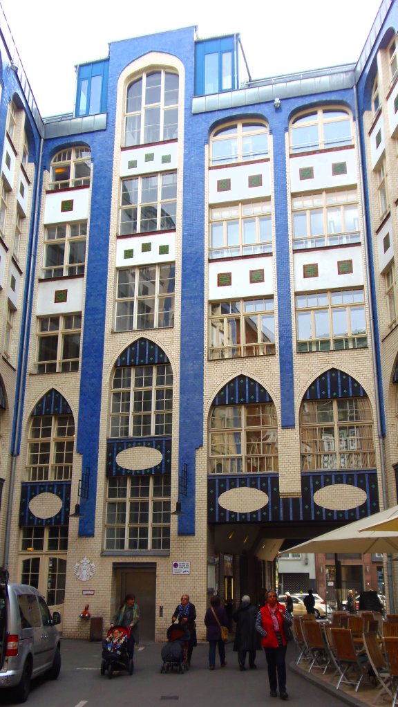 Façade en céramique des Hackesche Höfe