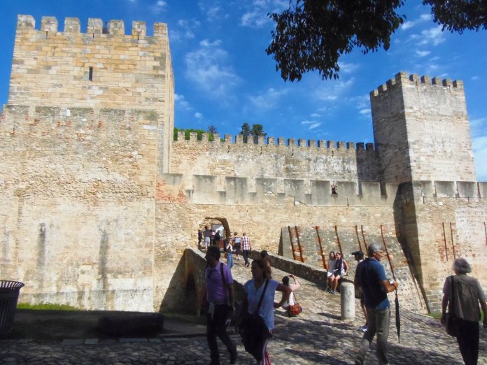 Remparts, château Sao Jorge, Lisbonne, Lisboa, Portugal
