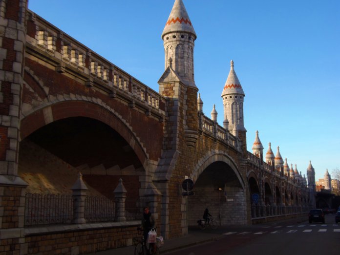 Chemin de fer, Zurenborg, Anvers, Antwerp, Antwerpen, Belgium, Flandres