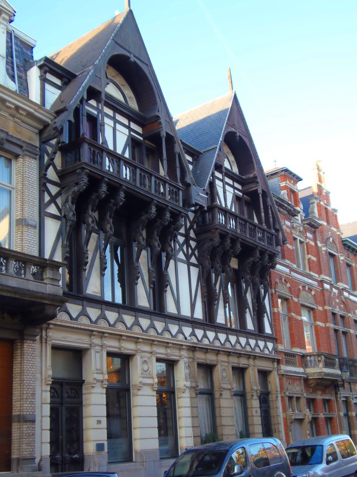 Sculptures, Zurenborg, Anvers, Antwerp, Antwerpen, Belgium, Flandres, Art nouveau