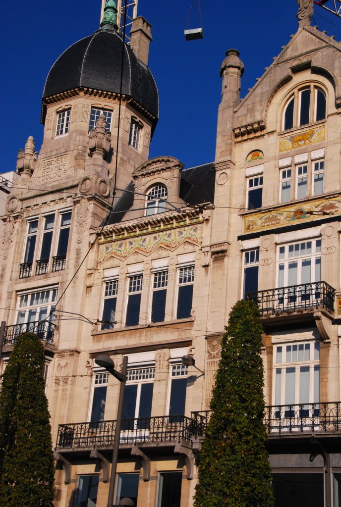 façade zoo d'Anvers http://citybreaksaaa.com