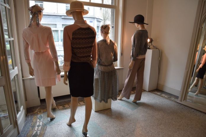 Vitrine d'Annemie Verbeke à Bruxelles. Photo City Breaks AAA+, Claude Mandraut.