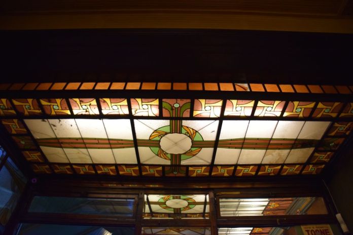 caisson de Ultieme Hallucinatie Bruxelles, Brussels.