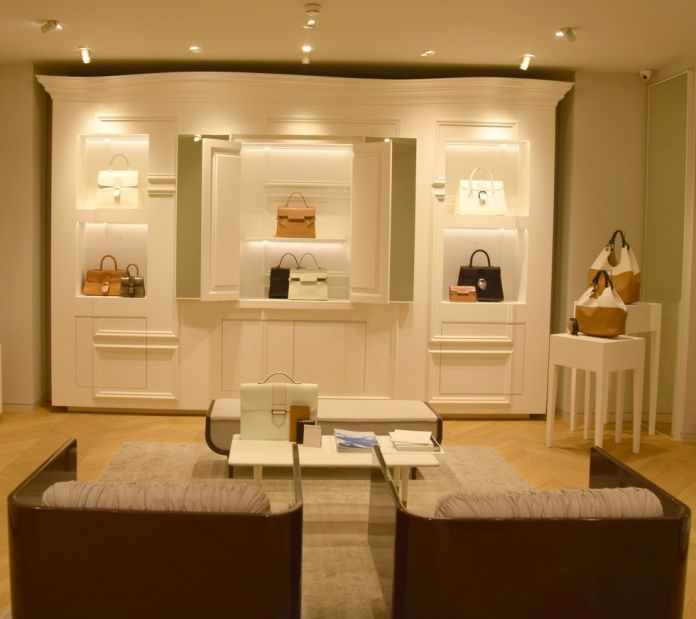 Delvaux Bruxelles Brussels