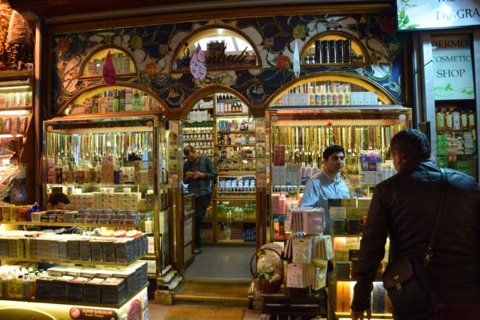 parfumerie bazar égyptien d'Istanbul