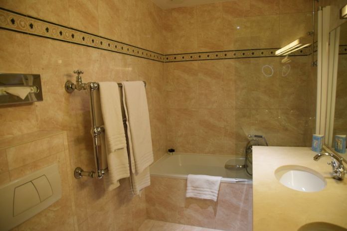 Salle de bains Hôtel Métropole Bruxelles Brussels