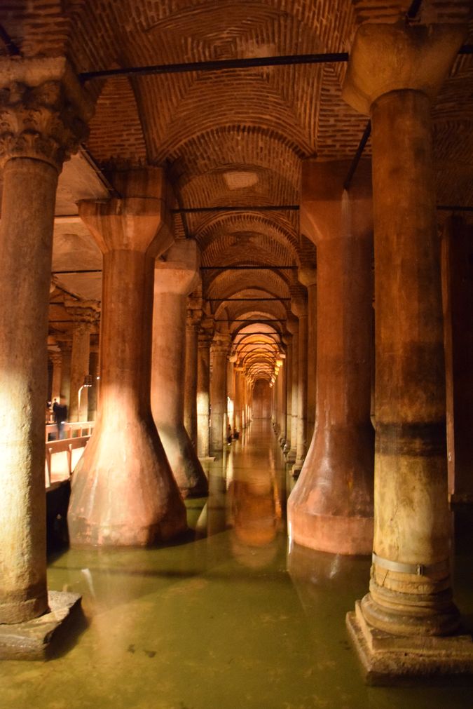 Citerne Basilique Istanbul piliers base large