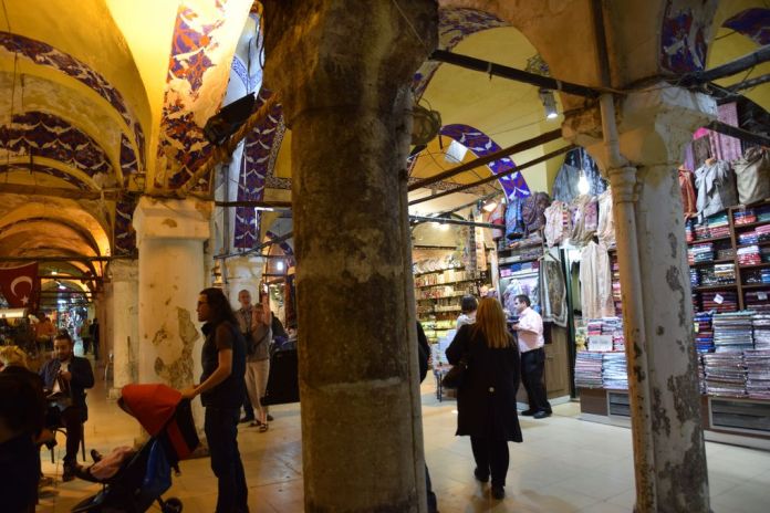 voûtes peintes grand bazar Istanbul