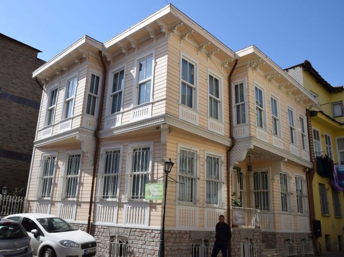 Immeuble bois Istanbul