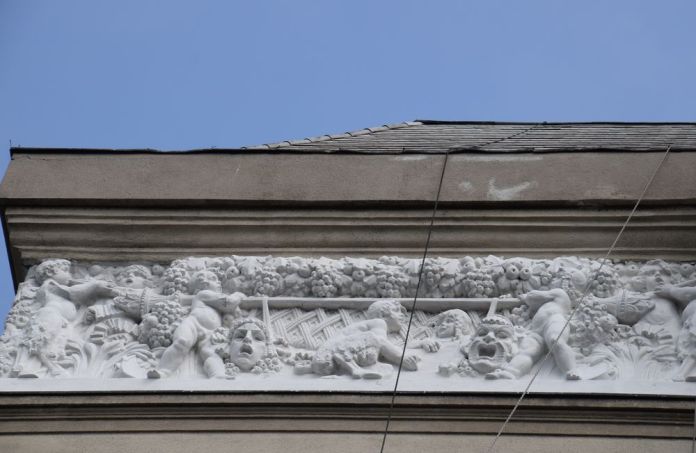 chérubins masques Budapest Hongrie Hungary