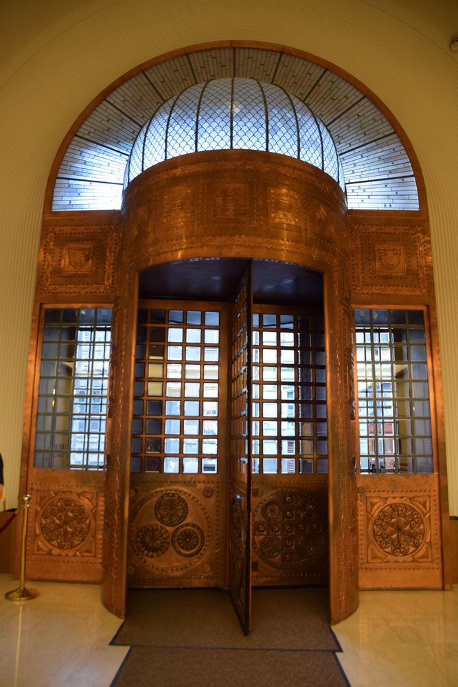 porte cuivre bains hongrois Budapest Hongrie Hungary