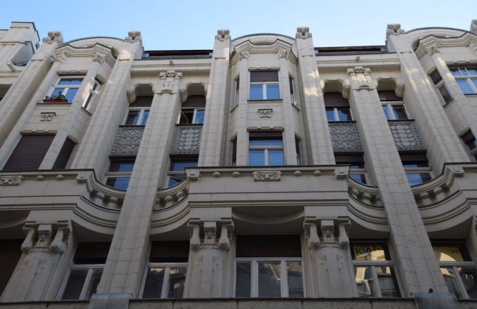 métal pierre Budapest Hongrie Hungary