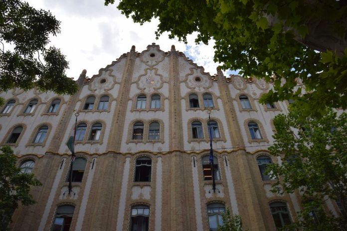 caisse d'épargne façade Budapest Hongrie Hungary