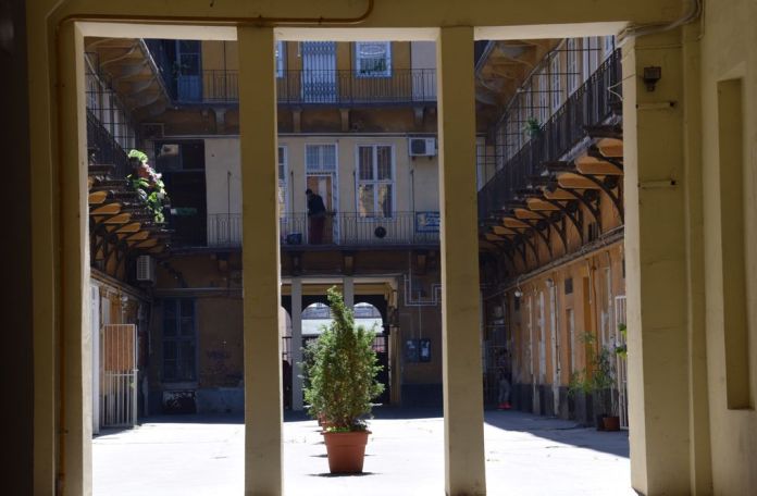 immeubles cours intérieures Budapest Hongrie Hungary