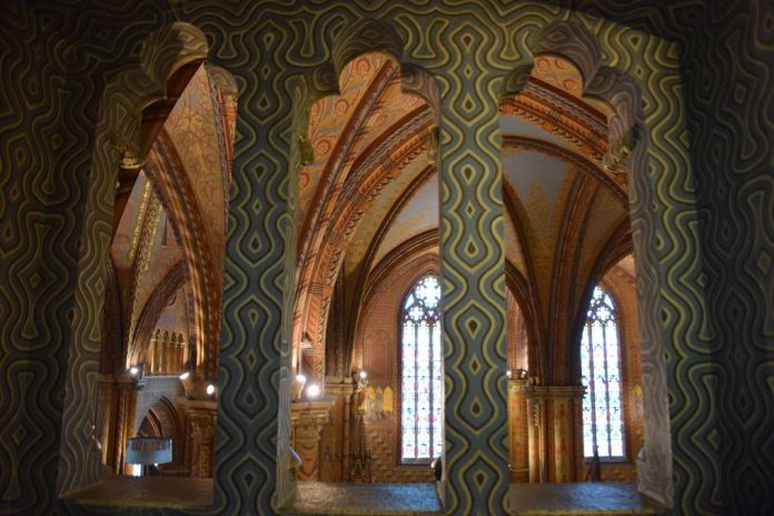 superposition motifs église Mathias Budapest Hongrie Hungary
