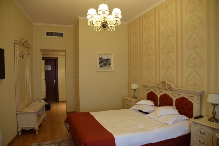 chambre hôtel Astoria Oradea Roumanie