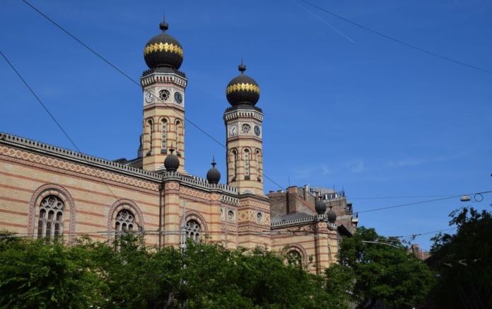 façade Grande Synagogue Budapest Hongrie Hungary
