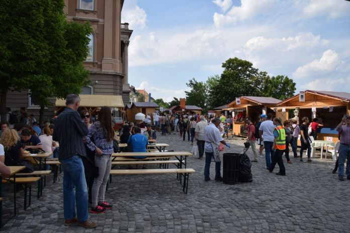 réjouissances Palais Budapest Hongrie Hungary