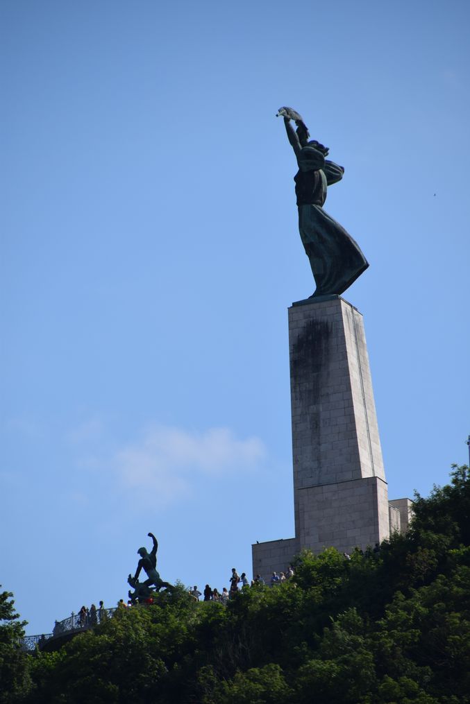 statue liberté gellert Budapest Hongrie Hungary