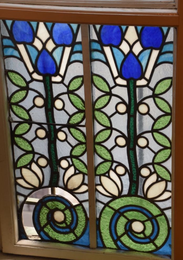 motif floral vitrail Villa Darvas-Laroche Oradea Roumanie