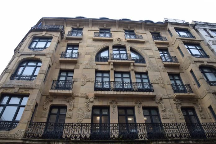 immeuble quartier san martin Saint-Sébastien, Donostia