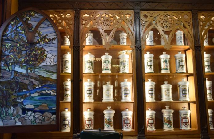 vitraux pharmacie Logrono Rioja