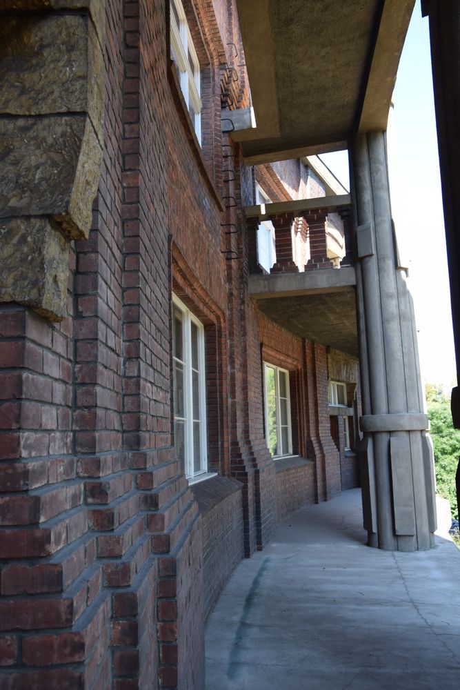 villa Bilek découpes Prague