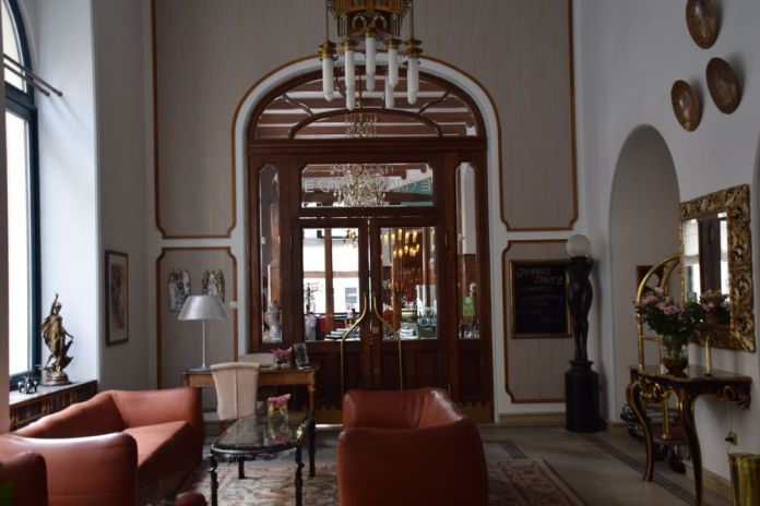 salon Hôtel Pariz Prague