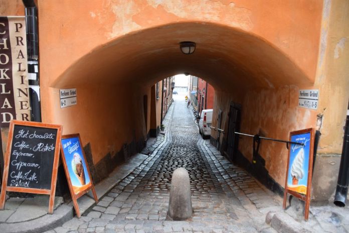 rue Gamla Stan immeubles stockholm suède sweden