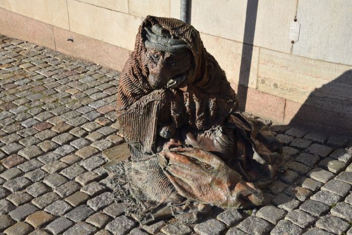 rencontre au détour d'une rue de Stockholm suède sweden