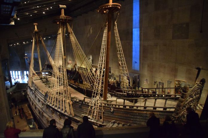 plusieurs étages pour admirer le vasa à Stockholm suède sweden