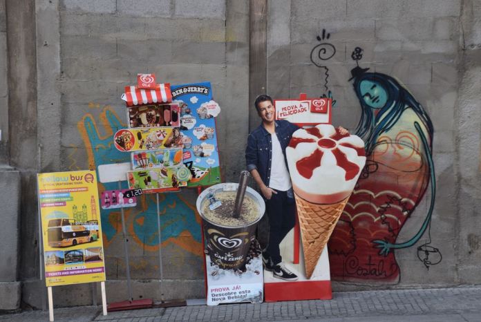 Graffitis à Porto. Photo City Breaks AAA+, Claude Mandraut.