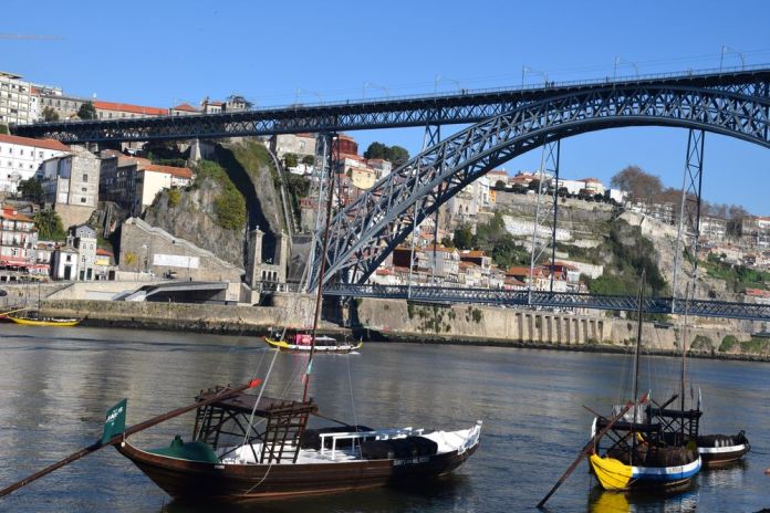 pont dom Luis 1 deux niveaux porto portugal