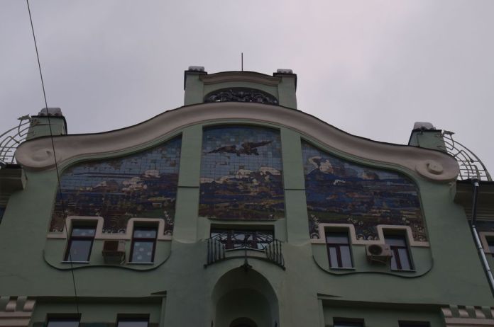 fronton en céramique maison sokol moscou moscow russie russia