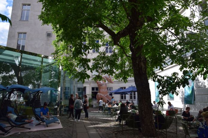 arrière-cours berlin moderne