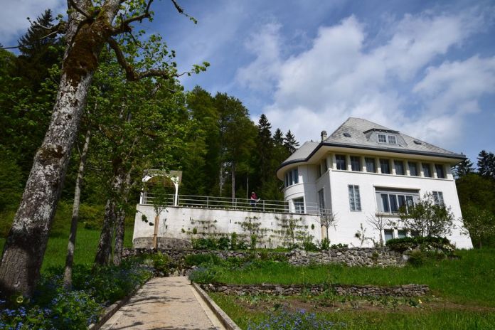 maison blanche jardin du bas