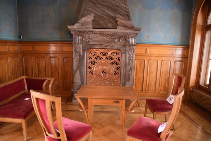 salon bleu usine spillmann la chaux de fonds suisse switzerland