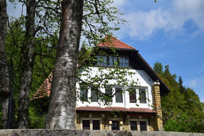 villa jaquemet la chaux de fonds suisse switzerland