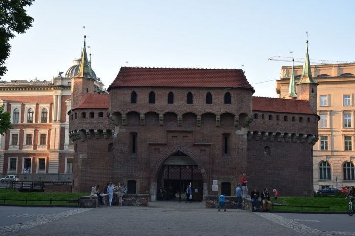 imposante Barbacane Cracovie