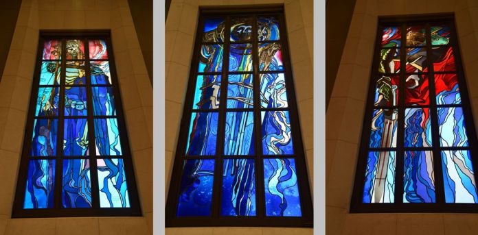 vitraux pavillon wyspianski 2000 cracovie