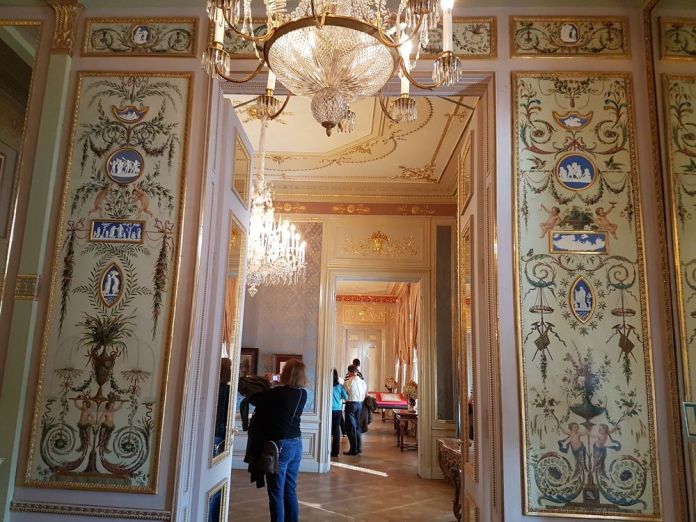 cabinet wedgwood albertina vienne