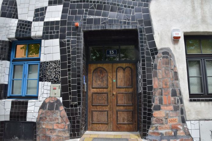 kunst haus porte vienne