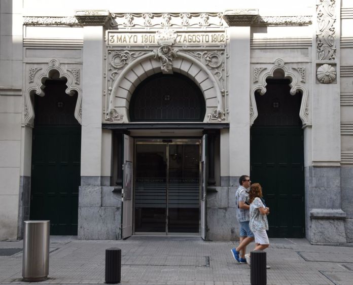 porte latérale campos eliseos bilbao