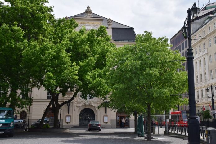 la redoute bratislava