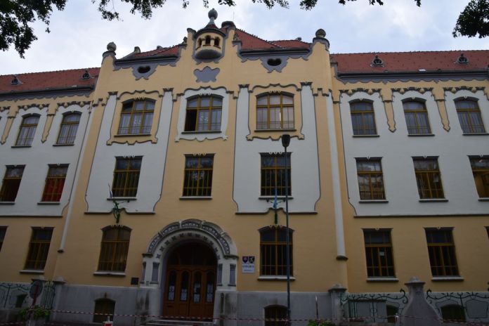 lycée bratislava odon lechner
