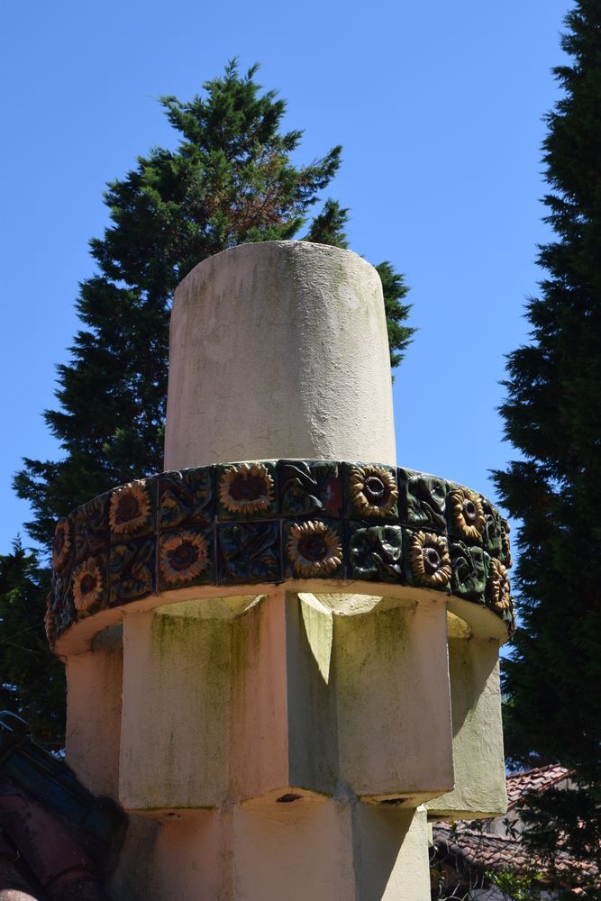 sortie ce cheminée toit el capricho comillas