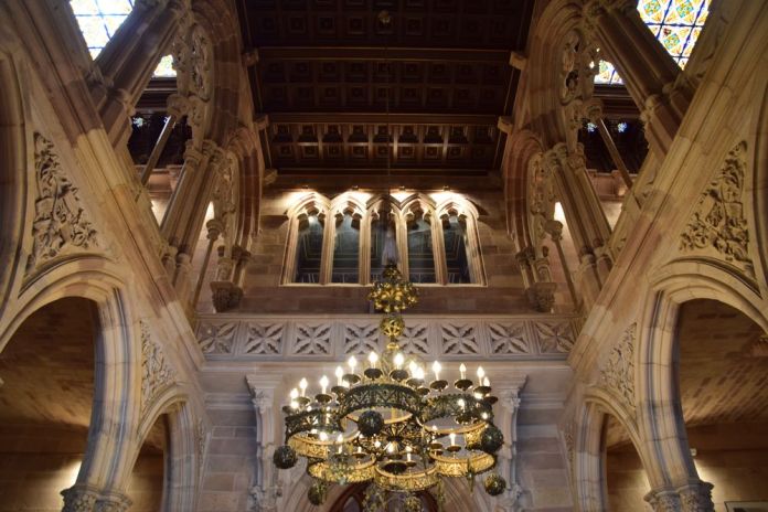 entrée palais de Sobrellano comillas