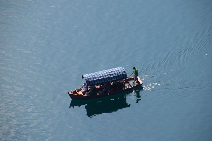 embarcation lac de Bled